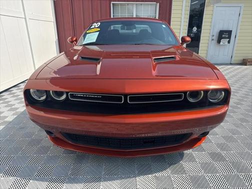 2020 Dodge Challenger SXT