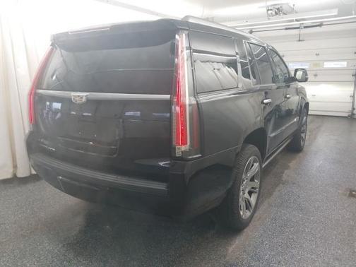 2016 Cadillac Escalade Premium