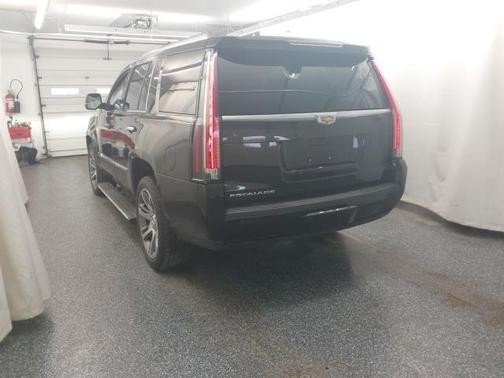 2016 Cadillac Escalade Premium