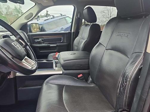 2014 RAM 1500 Laramie