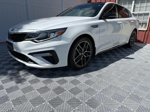 Snow White Pearl 2020 Kia Optima S