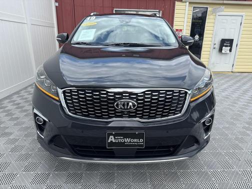 2019 Kia Sorento SX