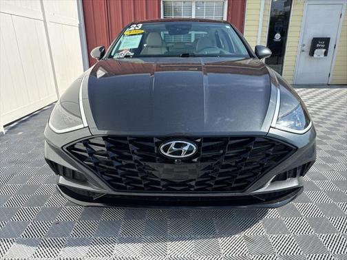 2023 Hyundai SONATA Limited