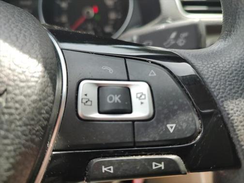 2018 Volkswagen Passat 2.0T S