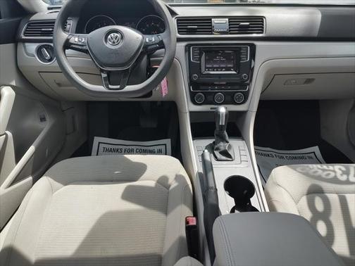 2018 Volkswagen Passat 2.0T S