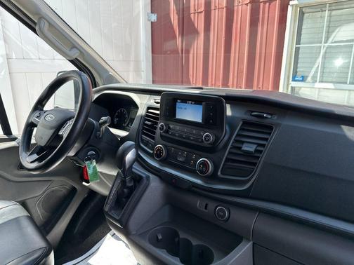 Oxford White 2020 Ford Transit-250 Base