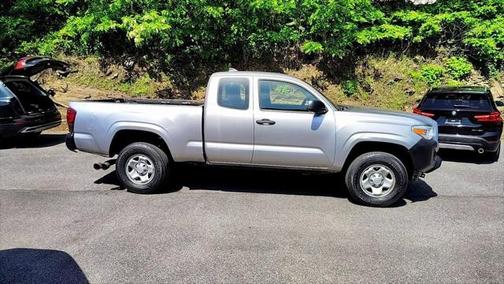 2018 Toyota Tacoma SR