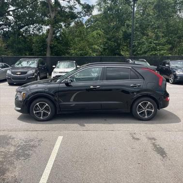 2023 Kia Niro SX