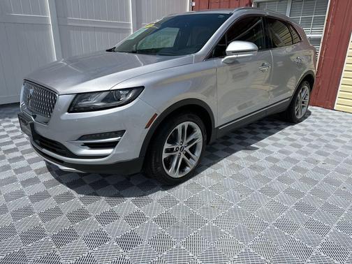 Ingot Silver Metallic 2019 Lincoln MKC Reserve