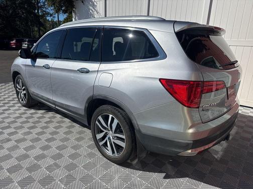 2018 Honda Pilot Touring