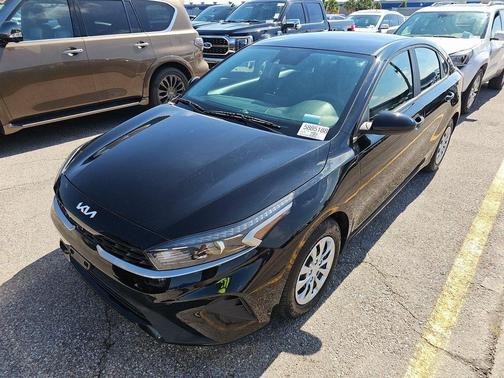 2022 Kia Forte FE