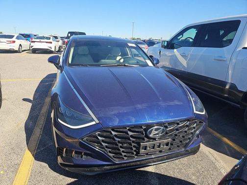 2022 Hyundai SONATA Limited