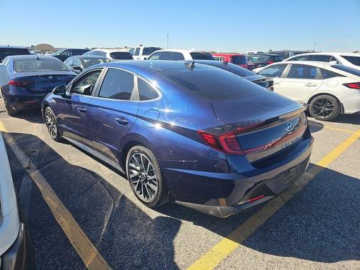 2022 Hyundai SONATA Limited