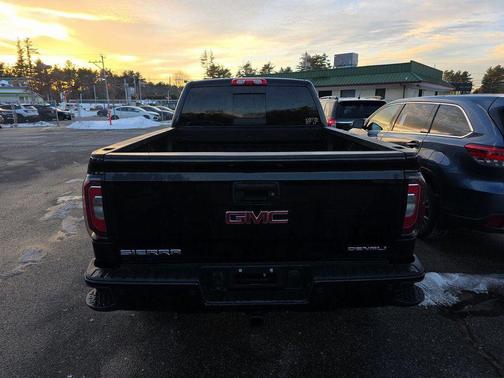 2018 GMC Sierra 1500 Denali