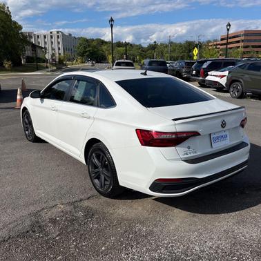 2022 Volkswagen Jetta 1.5T SE