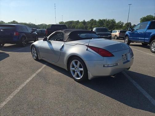 2005 Nissan 350Z Touring