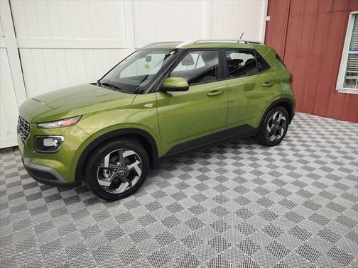 2023 Hyundai VENUE SEL