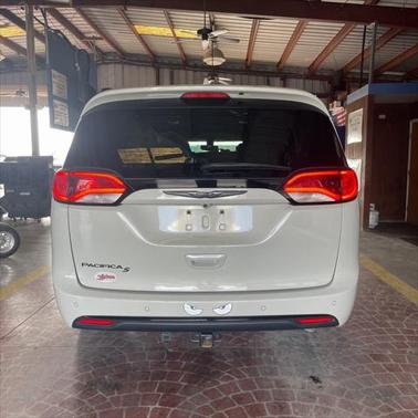 2020 Chrysler Pacifica Touring-L Plus