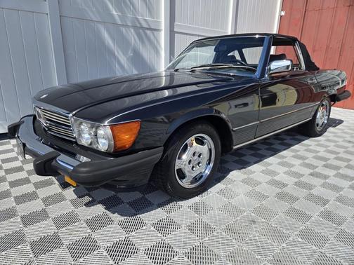1987 Mercedes-Benz S-Class 560 SL