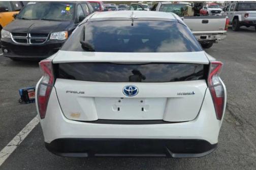 2017 Toyota Prius Four