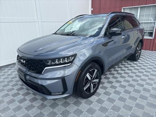 2022 Kia Sorento S