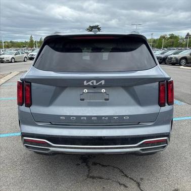 2022 Kia Sorento S