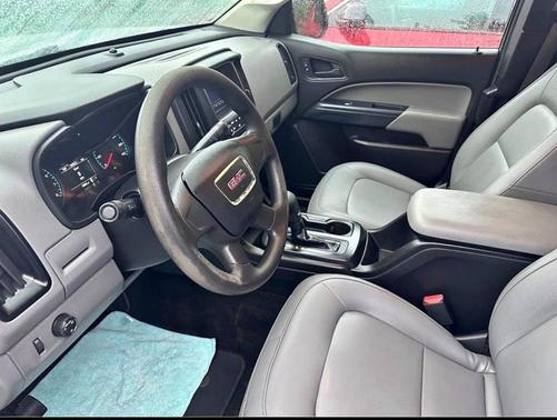 2017 GMC Canyon Base