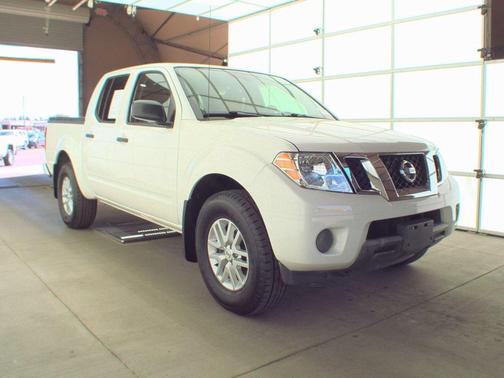 2021 Nissan Frontier SV