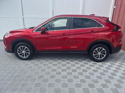 2022 Mitsubishi Eclipse Cross ES