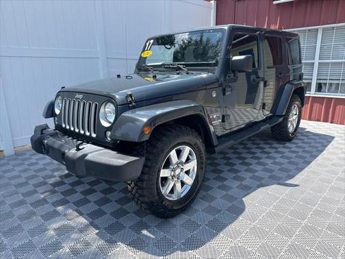 2017 Jeep Wrangler Unlimited Sahara