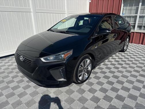 2017 Hyundai IONIQ Hybrid Limited