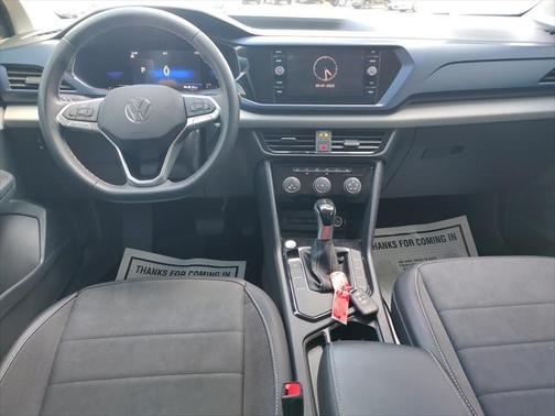2023 Volkswagen Taos 1.5T SE