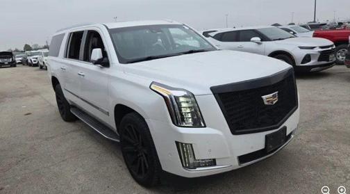 2018 Cadillac Escalade ESV Luxury