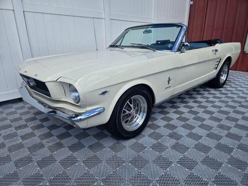 White 1966 Ford Mustang Base