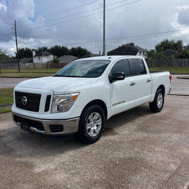 2019 Nissan Titan SV