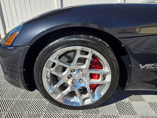 2006 Dodge Viper SRT10