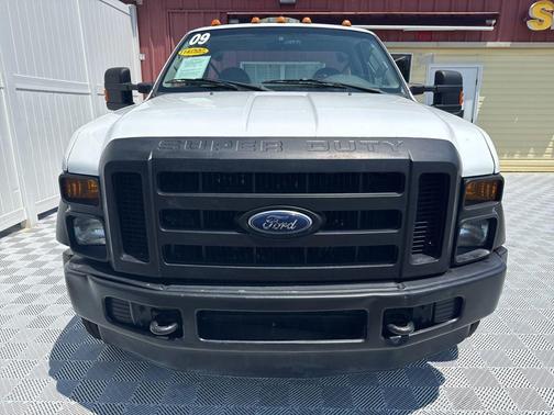 2009 Ford F-450 XL