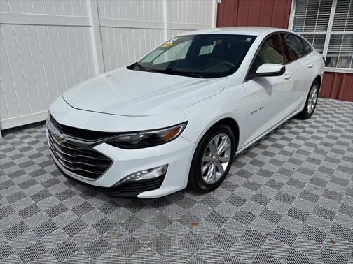 2022 Chevrolet Malibu FWD LT