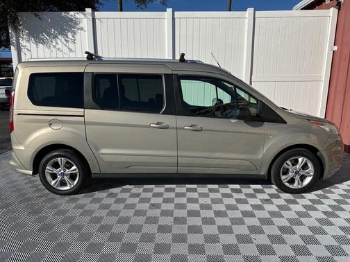 2016 Ford Transit Connect XLT w/Rear Liftgate