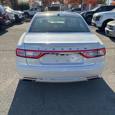 2017 Lincoln Continental Black Label
