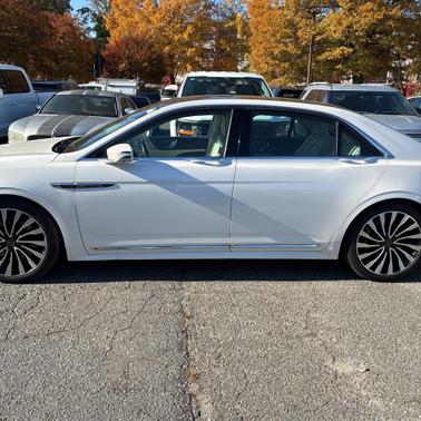 2017 Lincoln Continental Black Label