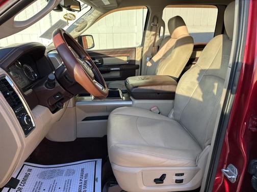 2014 RAM 1500 Laramie