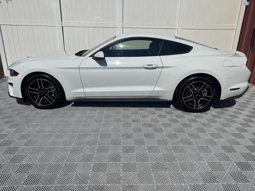 2018 Ford Mustang EcoBoost Premium