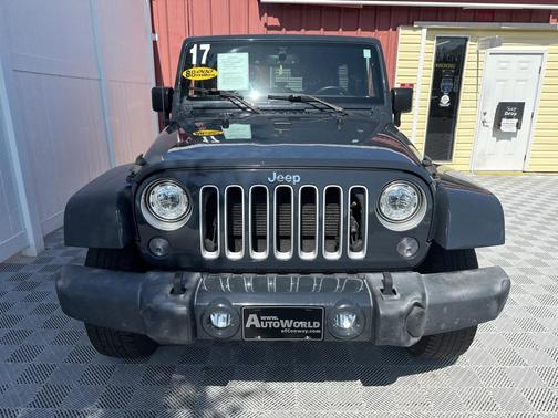 2017 Jeep Wrangler Unlimited Sahara