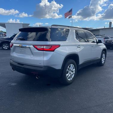 2021 Chevrolet Traverse LT Cloth