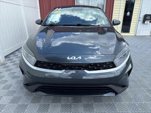 2024 Kia Forte LX