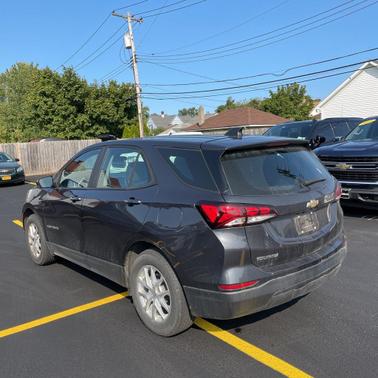 2022 Chevrolet Equinox LS