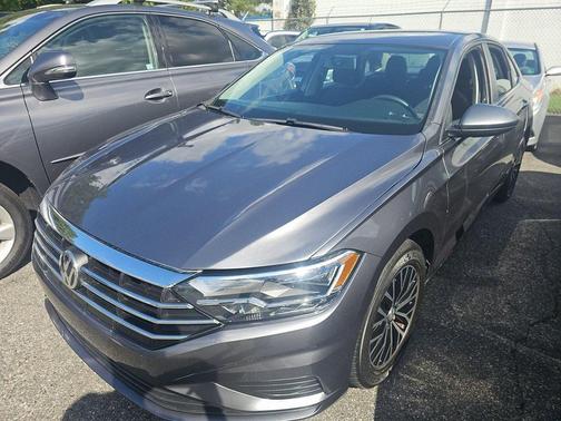 2021 Volkswagen Jetta 1.4T R-Line