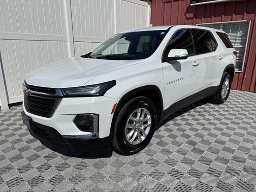 2022 Chevrolet Traverse LS