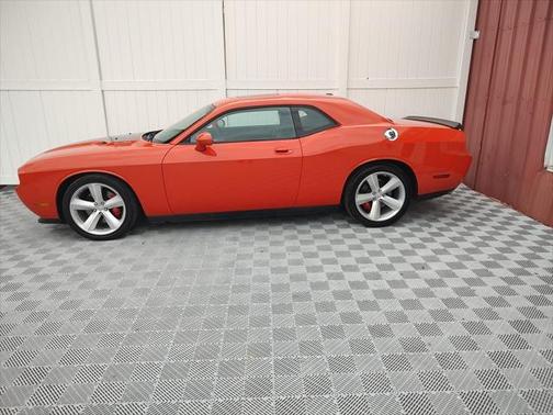 2010 Dodge Challenger SRT8